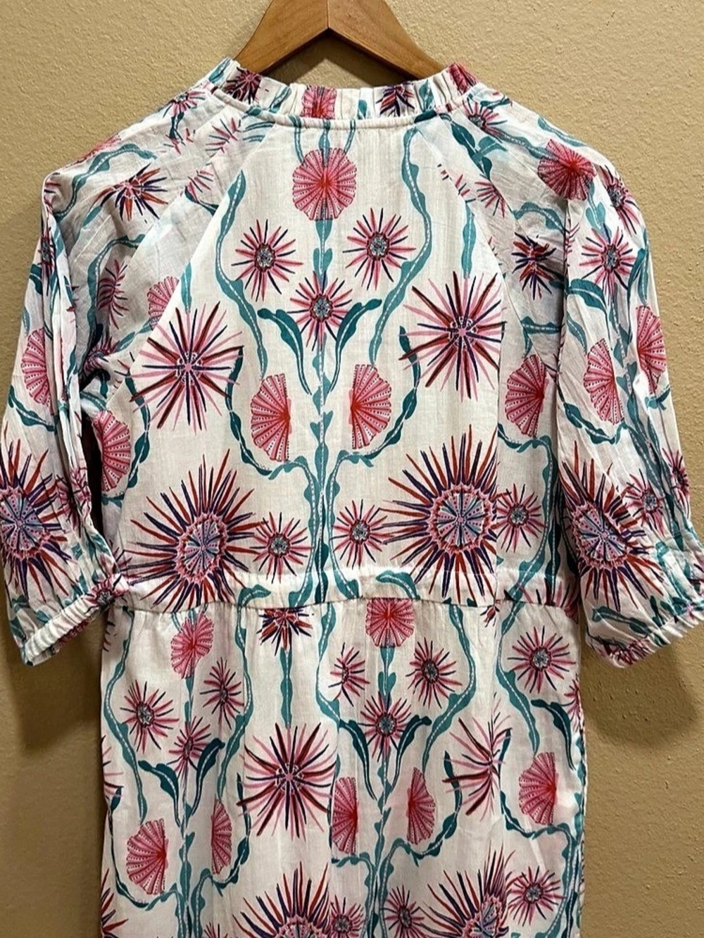 Tuckernuck Banjanan Bazaar Floral Midi Dress in White & Pink Size Small Cotton - Picture 6 of 12